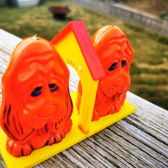 Vintage JSNY Plastic Anthropomorphic  Orange Hound Dog Salt and Pepper - Picture 7 of 16